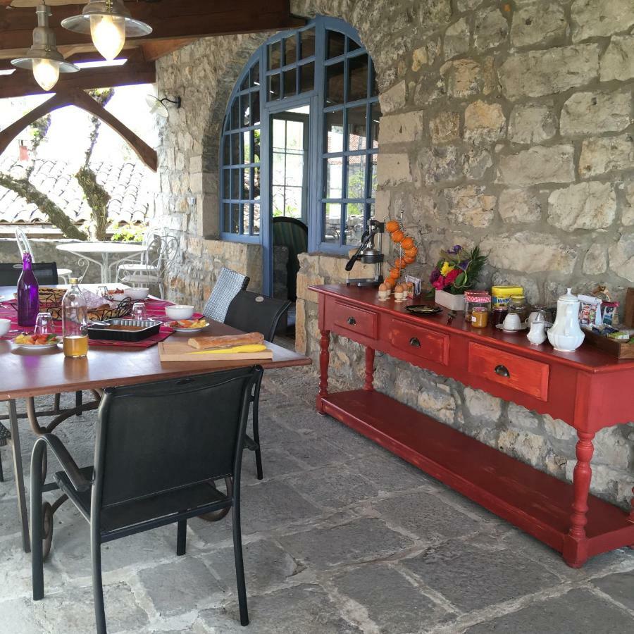 L'Apogee Bed & Breakfast Лабом Екстериор снимка