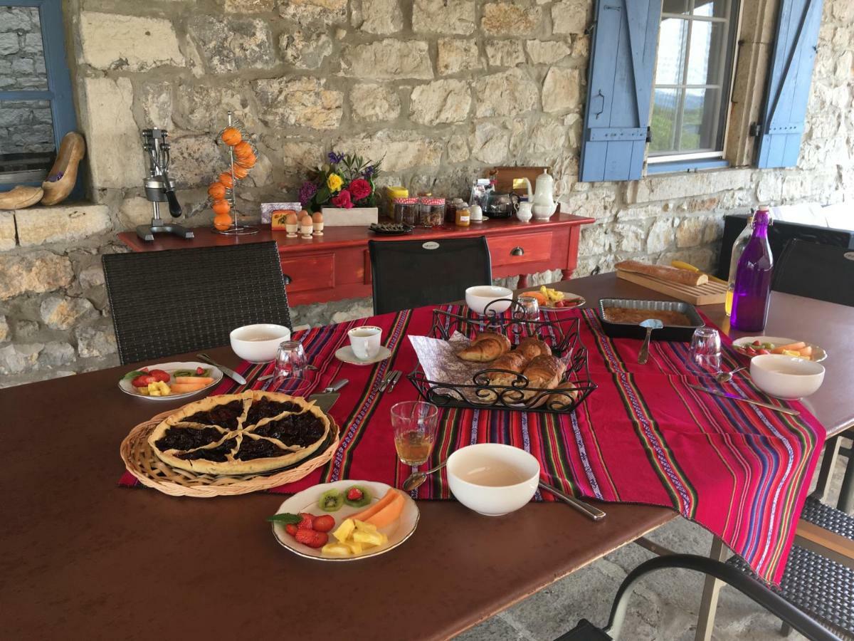 L'Apogee Bed & Breakfast Лабом Екстериор снимка